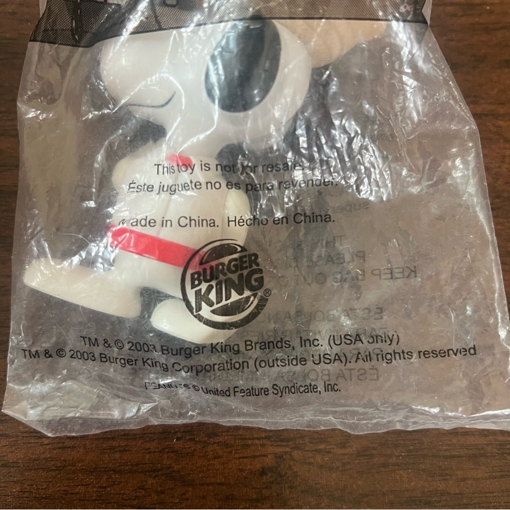 Burger King Snoopy "The Many Lives of Snoopy" Master of Disguise 2003 Vintage - Picture 6 of 6